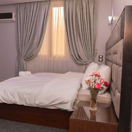 القاهرة Capital Hotel المظهر الخارجي الصورة